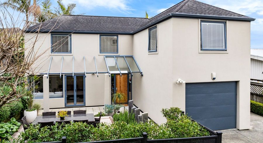  at 1A Elizabethan Gardens, Saint Heliers, Auckland