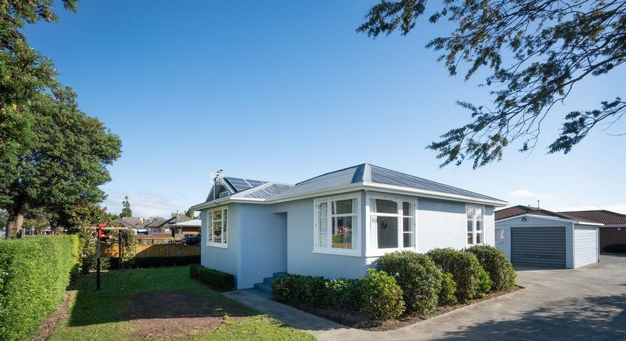 at 19 College Street, Awapuni, Palmerston North