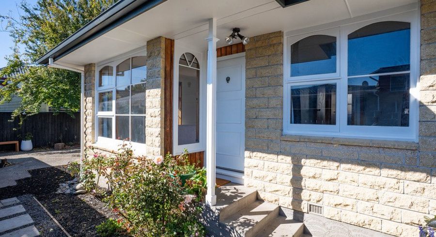  at 2/164 Avonhead Road, Avonhead, Christchurch City, Canterbury