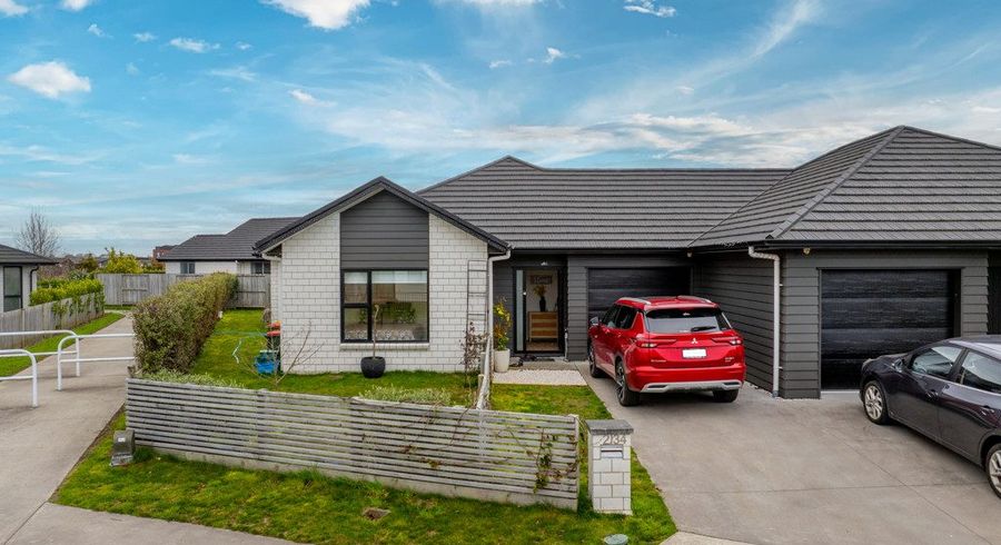  at 2/34 Maggie Place, Chartwell, Hamilton, Waikato