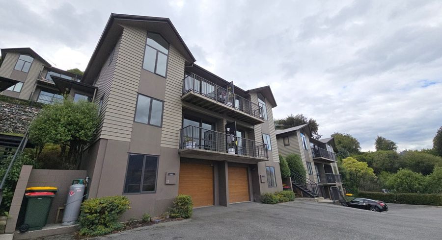  at 11/8 McKerrow Place, Sunshine Bay, Queenstown-Lakes, Otago