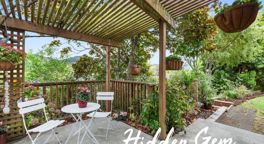  at 32A Dowling Grove, Silverstream, Upper Hutt, Wellington