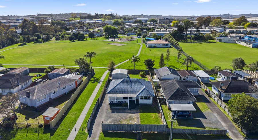  at 25 Tyrone Street, Otara, Manukau City, Auckland