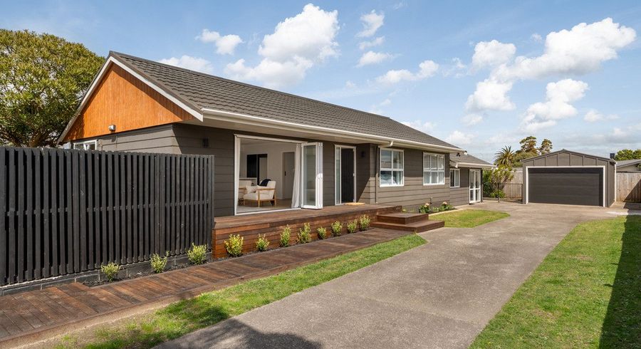  at 14 Tudor Place, Mount Maunganui