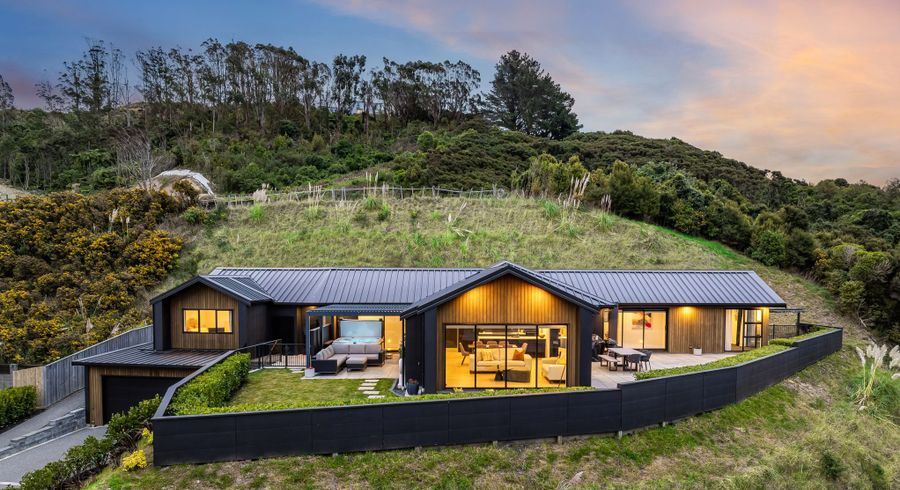  at 23 Banks Boulevard, Whitby, Porirua, Wellington