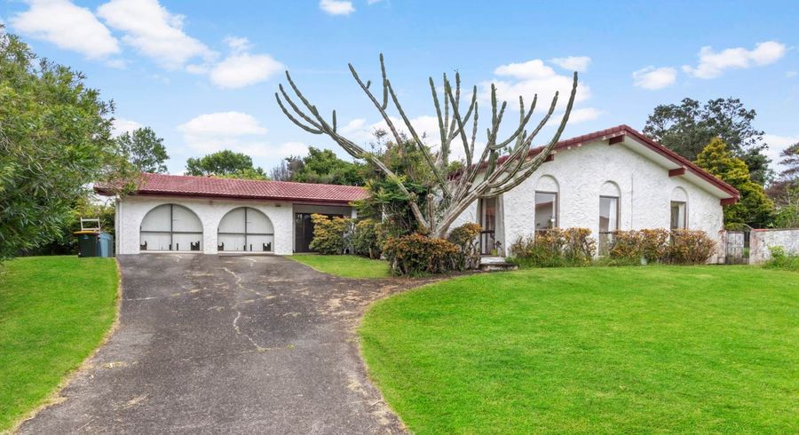  at 11 Hamish Place, Sunnyhills, Auckland