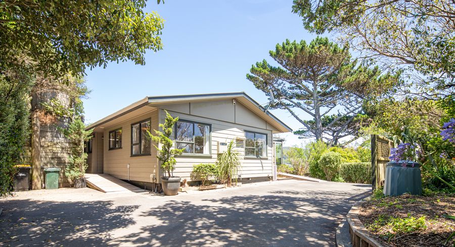  at 1 Barrie Street, Johnsonville, Wellington