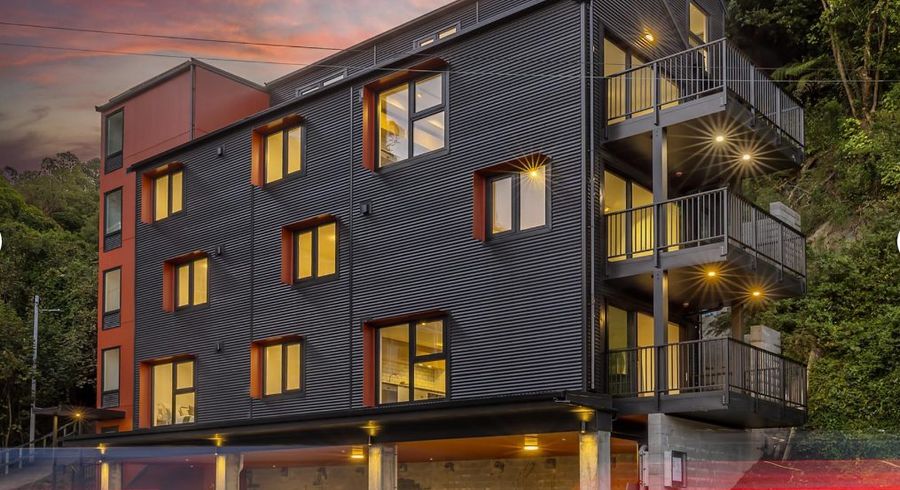  at 31 Chaytor St, Karori, Wellington, Wellington