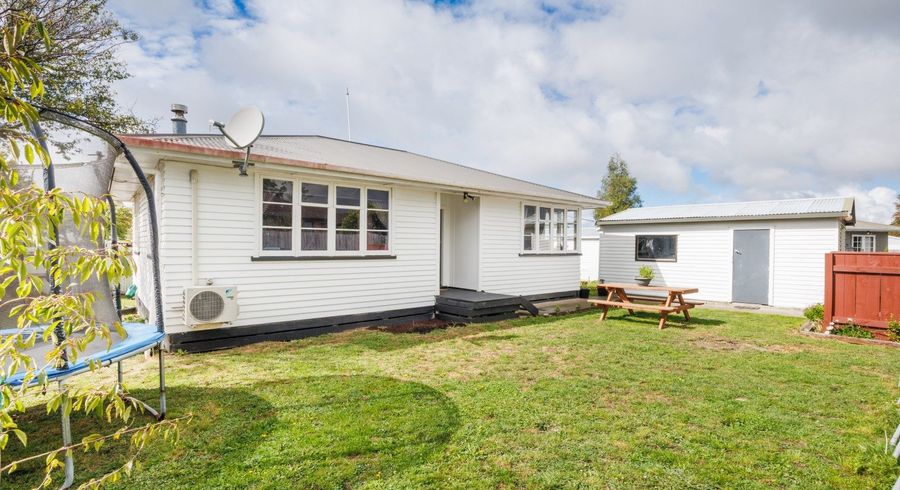  at 53E Port Street West, Feilding