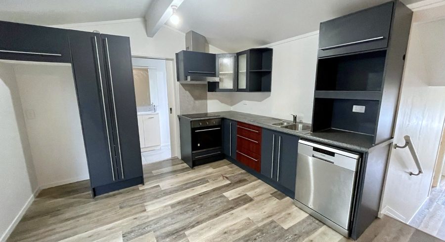  at 2 Stella Place, Manurewa, Manukau City, Auckland