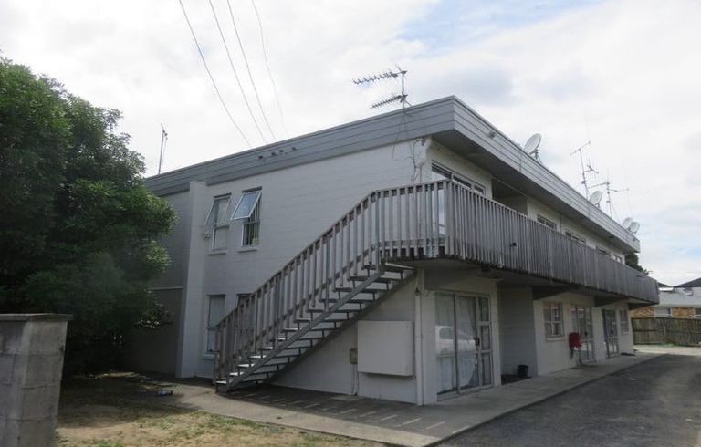  at 1/36 Hogan Street, Hamilton East, Hamilton, Waikato