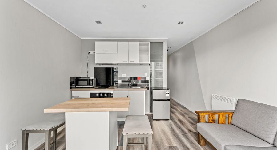  at 1323/430 Queen Street, City Centre, Auckland City, Auckland