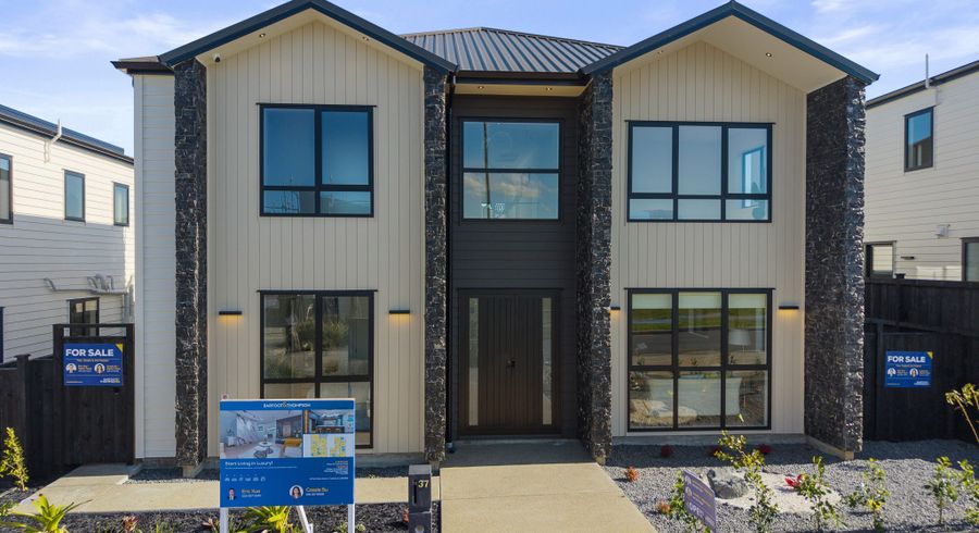  at 37 Park Green Avenue, Karaka, Franklin, Auckland