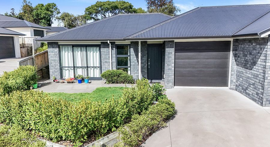  at 2/7 Corrin Street, Melville, Hamilton