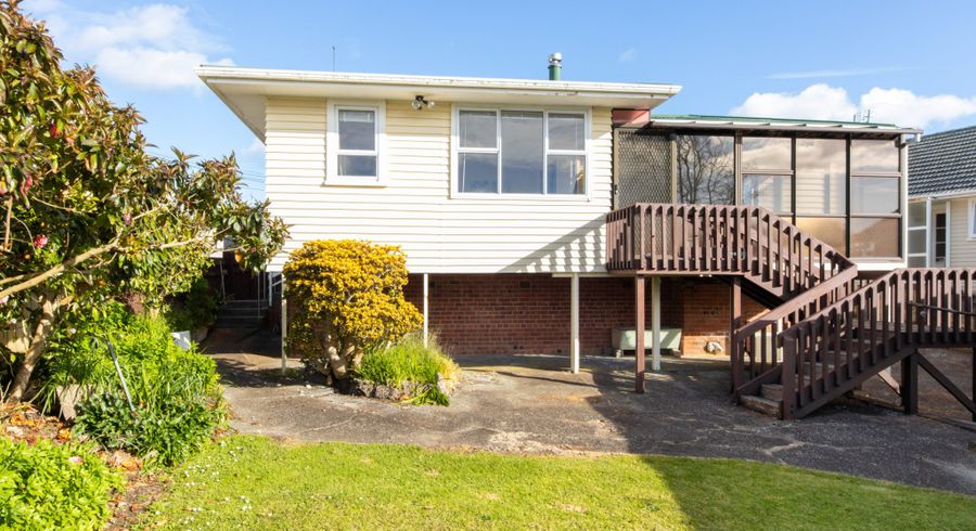  at 6 Keats Place, Blockhouse Bay, Auckland City, Auckland