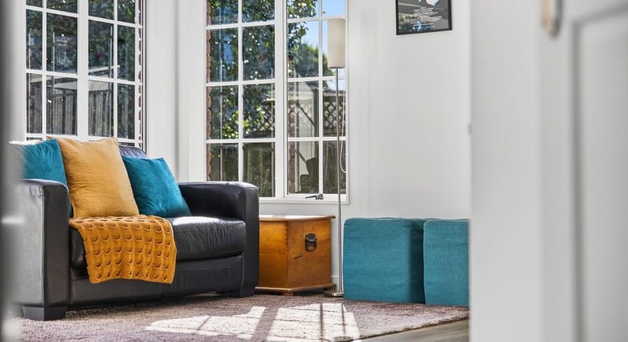 at 8B Emma Court, Northpark, Manukau City, Auckland