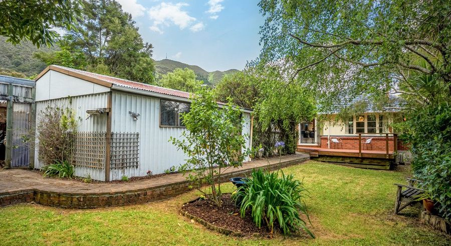  at 31 Wilkie Crescent, Naenae, Lower Hutt, Wellington