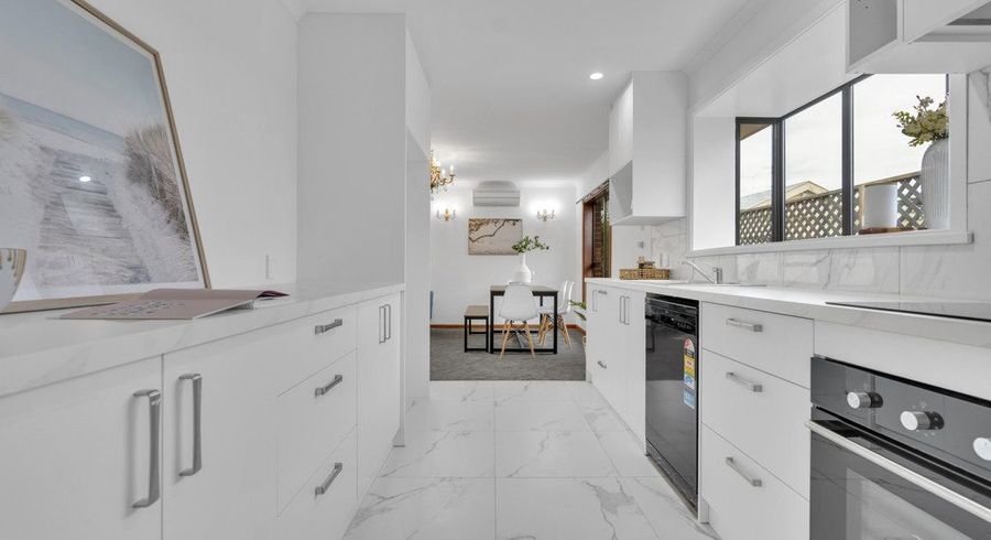  at 220 Harewood Road, Bishopdale, Christchurch City, Canterbury