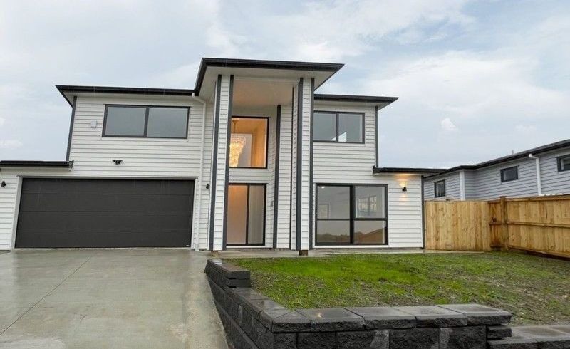  at 33 Korihi Drive, Swanson, Waitakere City, Auckland