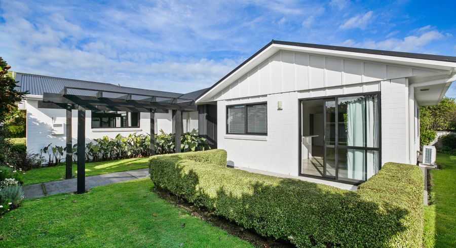  at 11 Heta Road, Highlands Park, New Plymouth