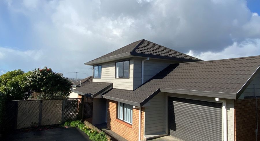  at 2/74 Bradbury Road, Botany Downs, Manukau