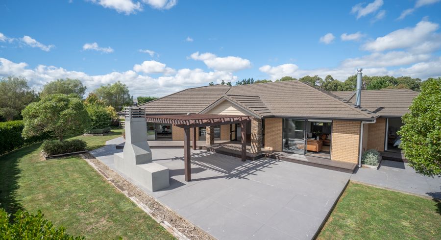  at 200 Hendersons Line, Kelvin Grove, Palmerston North