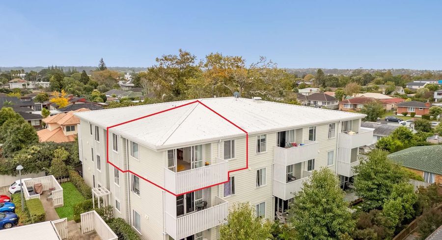  at 21b/208 Swanson Road, Henderson, Waitakere City, Auckland