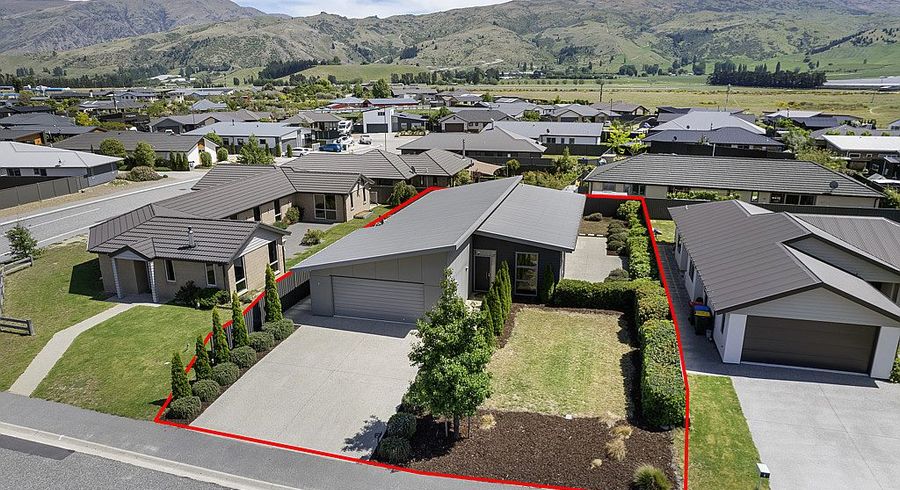  at 10 Stowell Drive, Cromwell