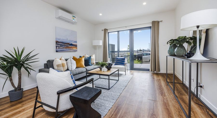  at 16 Salvia Lane, Flat Bush, Manukau City, Auckland