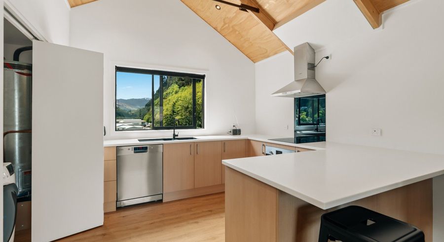  at Unit 2, The Alex Apartments, 135 Hallenstein Street, Town Centre, Queenstown-Lakes, Otago