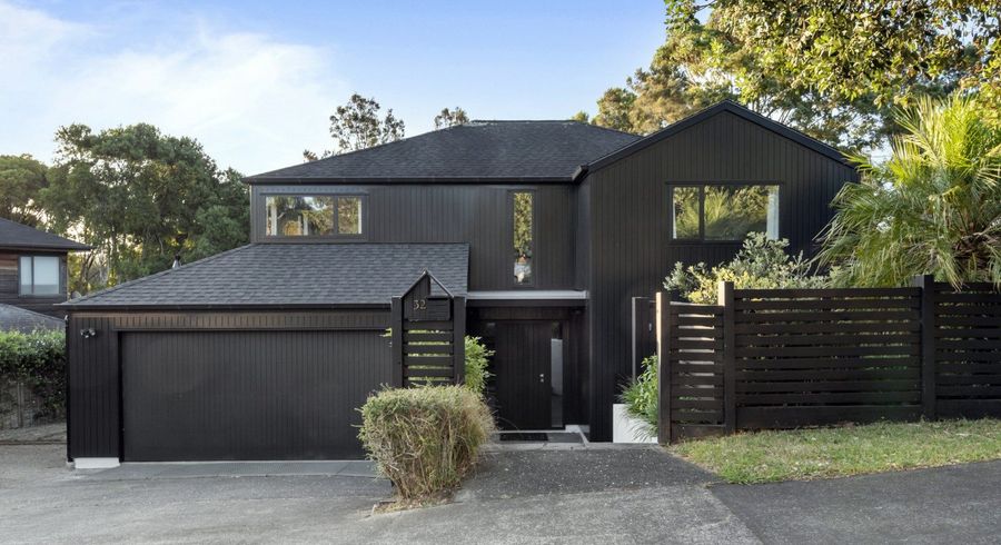  at 32 Hoani Glade, Saint Johns, Auckland