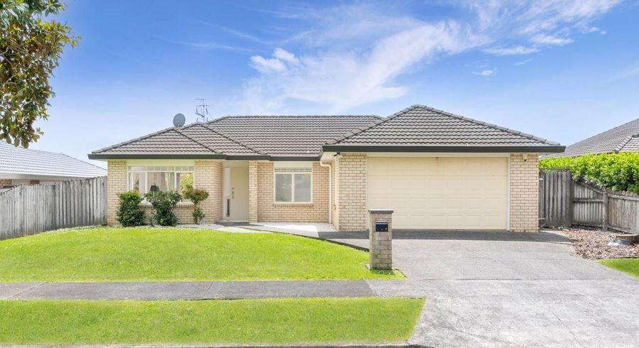  at 12 Ridgefield Lane, East Tamaki Heights, Auckland