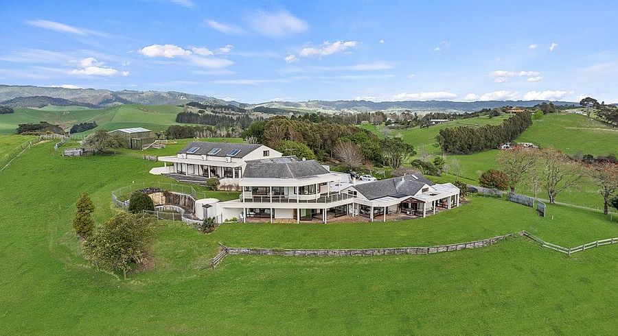  at 285 Clevedon Kawakawa Road, CLEVEDON, Clevedon