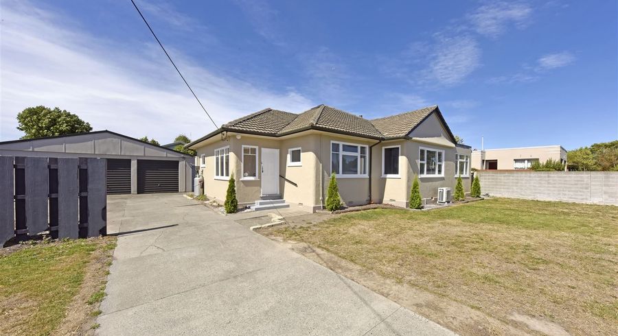  at 1/84 Racecourse Road, Sockburn, Christchurch