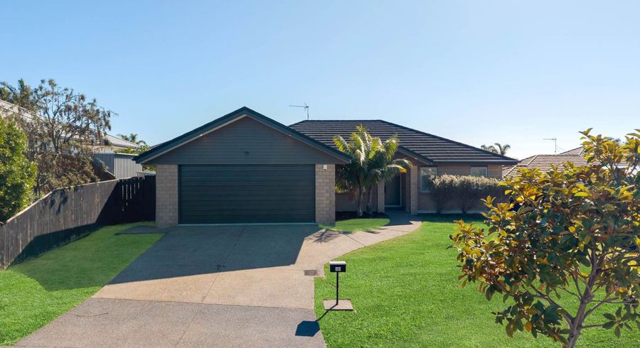  at 20 Weatherly Drive, Beachlands, Manukau City, Auckland