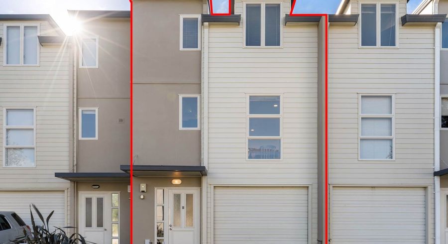  at 4 Verdale Circle, Glen Eden, Waitakere City, Auckland