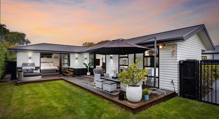  at 100 Hills Road, Edgeware, Christchurch City, Canterbury