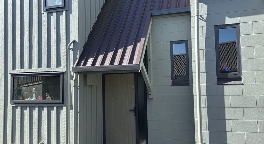  at 7/16 Cecil Place, Waltham, Christchurch City, Canterbury
