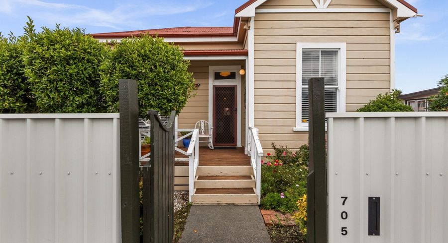  at 705 Oak Road, Akina, Hastings, Hawke's Bay