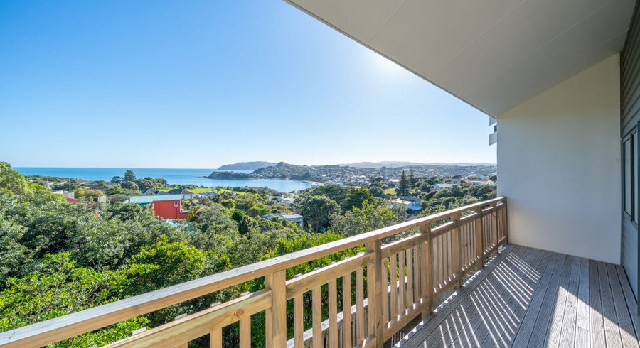  at 8/26 View Road, Titahi Bay, Porirua, Wellington