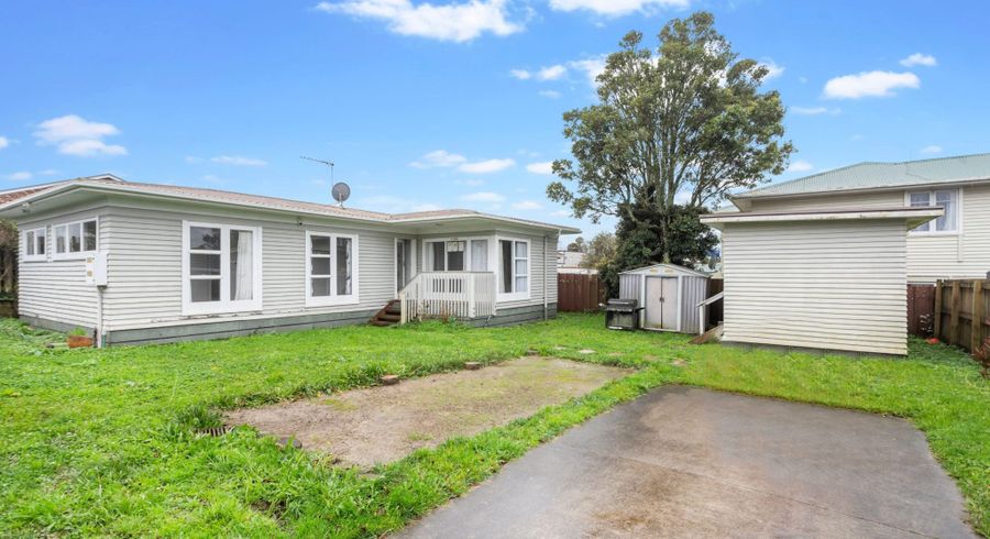  at 1B Juliana Way, Glendene, Auckland