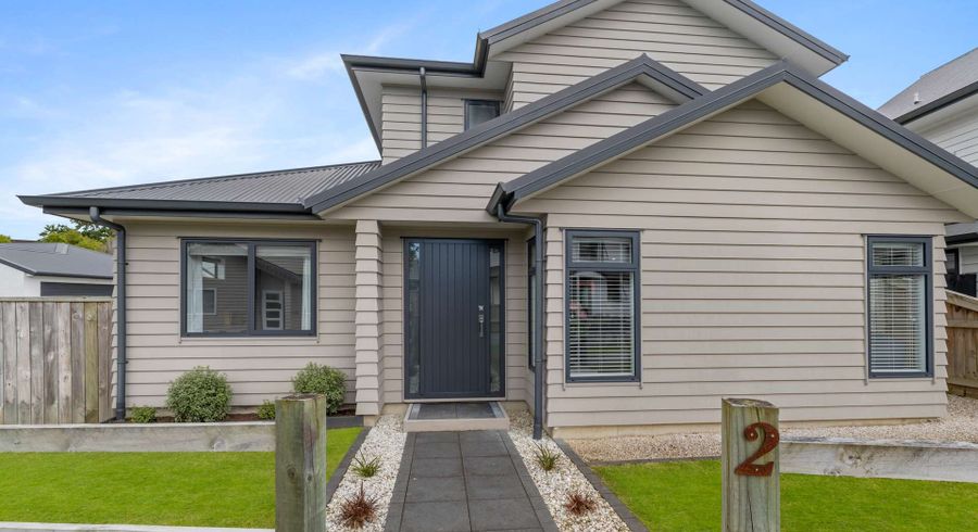  at 2 Magnolia Lane, Helensville
