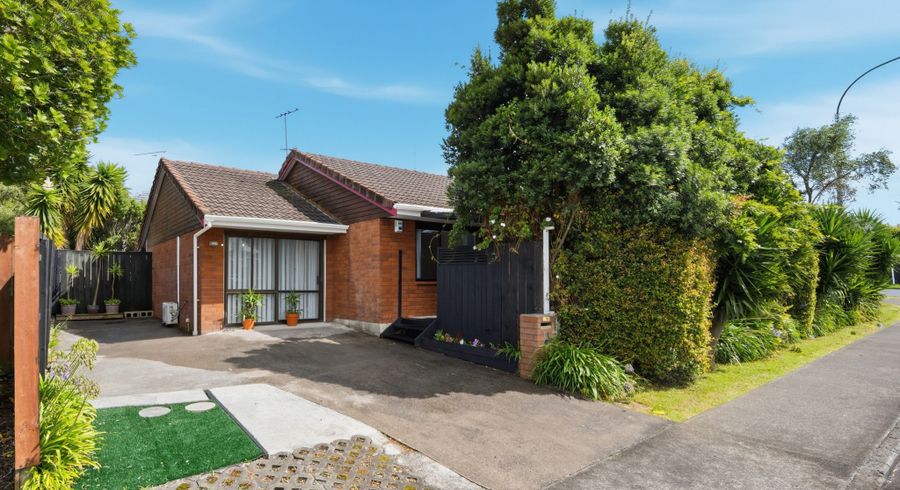  at 61 Wellington Street, Howick, Manukau City, Auckland