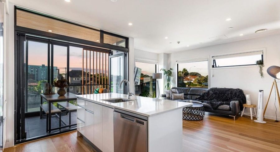  at 74 Anzac street, Takapuna, North Shore City, Auckland