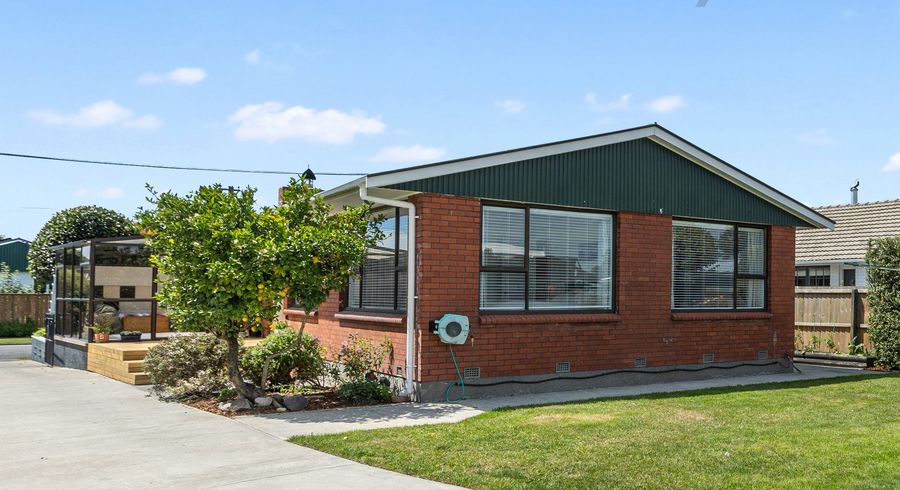  at 15 Leo Street, Bishopdale, Christchurch City, Canterbury
