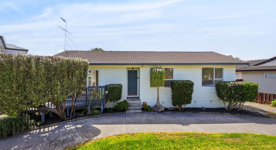  at 5 Lisa Rise, Half Moon Bay, Manukau City, Auckland