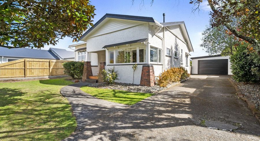  at 33 Saint Johns Avenue, Palmerston North