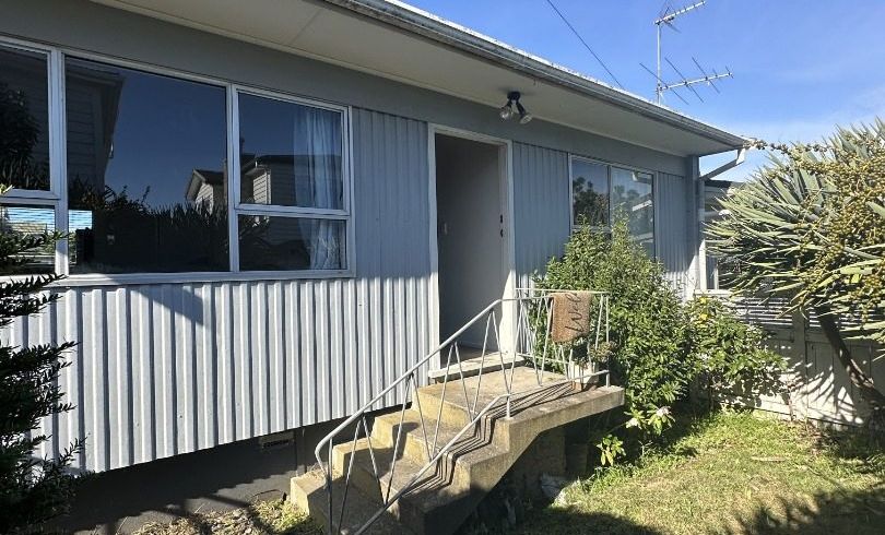  at 2/13 Clarke Road, Onehunga, Auckland City, Auckland