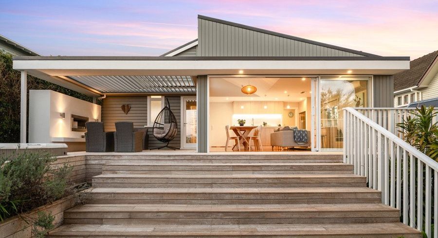  at 8 Highland Road, Mount Albert, Auckland City, Auckland