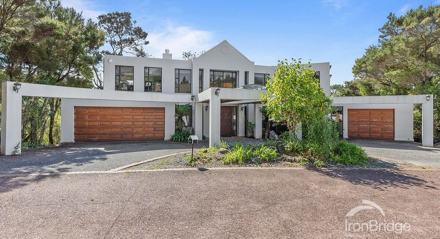  at 46-/48 RAVENSTONE PL, Chatswood, Auckland